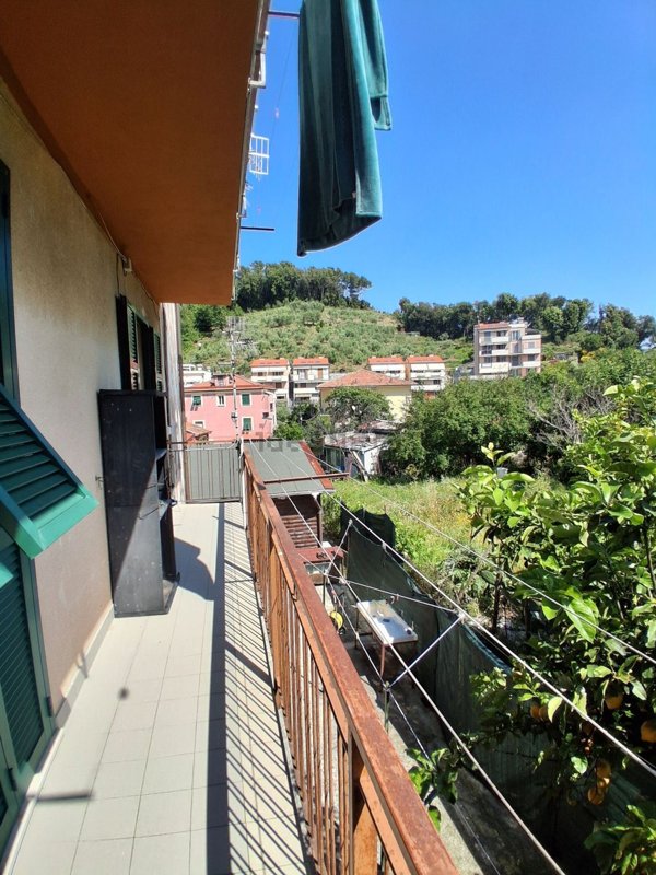 appartamento in vendita a Sestri Levante in zona Pila sul Gromolo