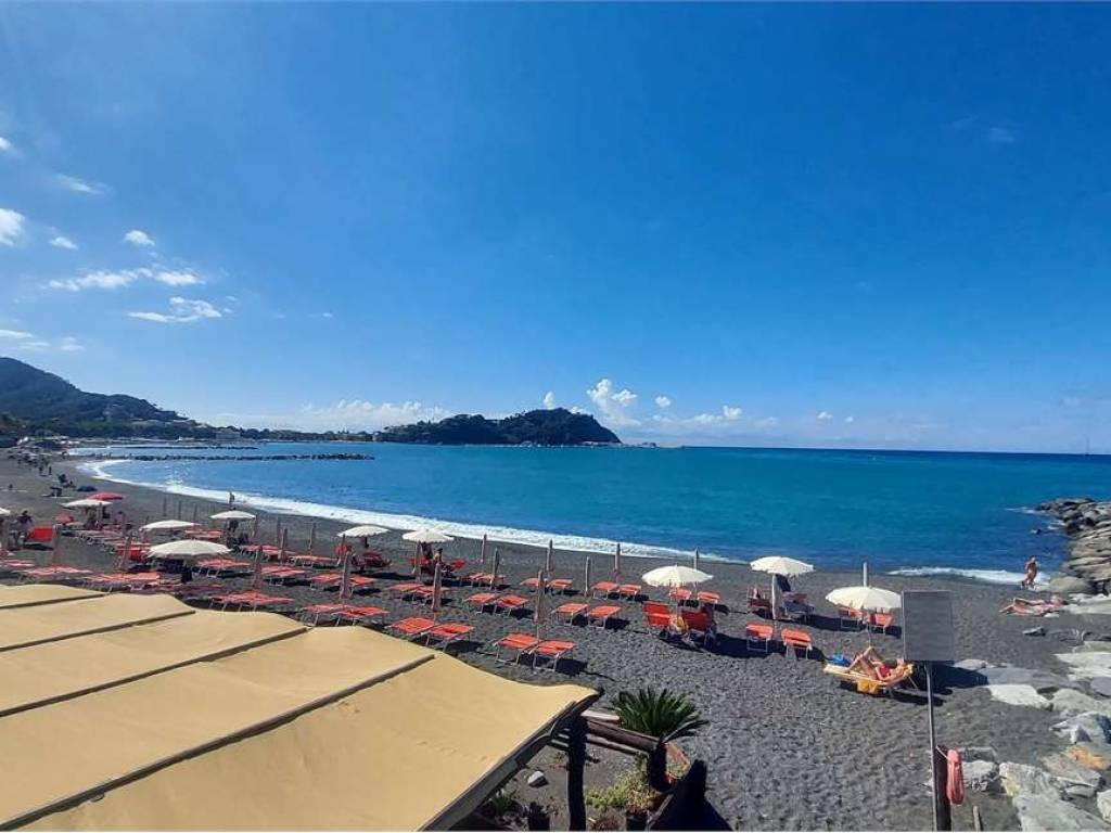 appartamento in vendita a Sestri Levante in zona Santo Stefano