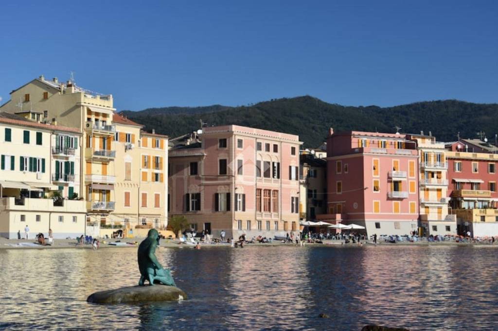 appartamento in vendita a Sestri Levante in zona Pila sul Gromolo