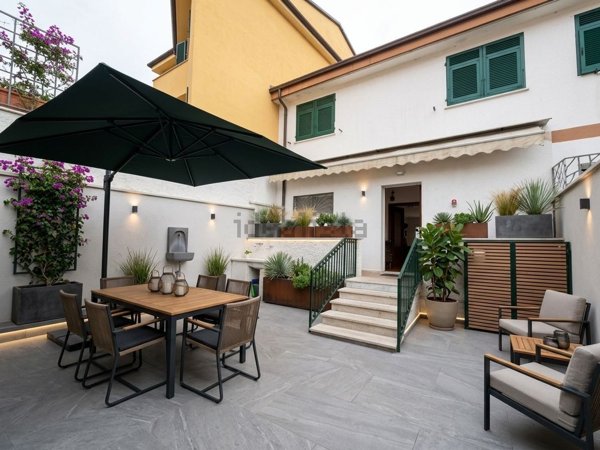 appartamento in vendita a Sestri Levante in zona Santo Stefano
