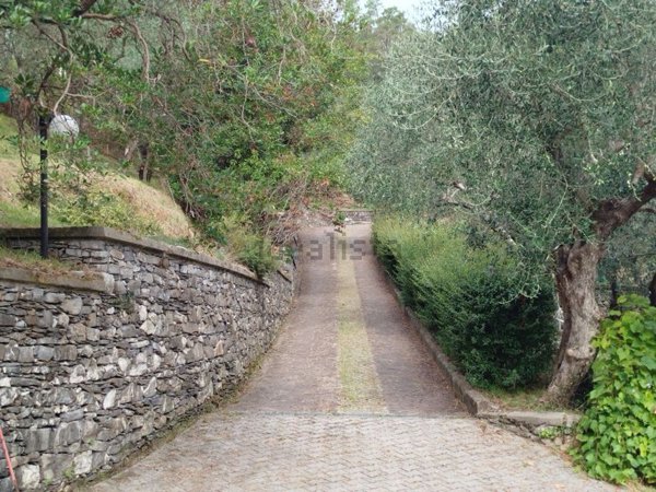 casa indipendente in vendita a Sestri Levante in zona Santa Vittoria di Libiola