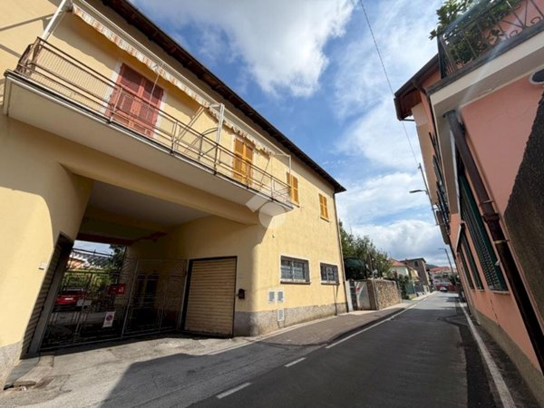quadrivano in vendita a Sestri Levante in zona Pila sul Gromolo
