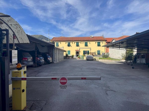box auto in vendita a Sestri Levante in zona Pila sul Gromolo