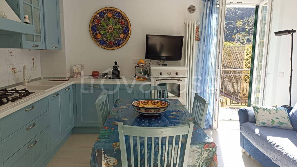appartamento in vendita a Sestri Levante in zona Santo Stefano