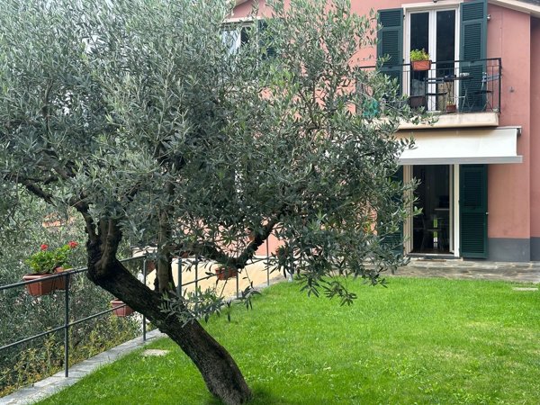 appartamento in vendita a Sori in zona San Bartolomeo