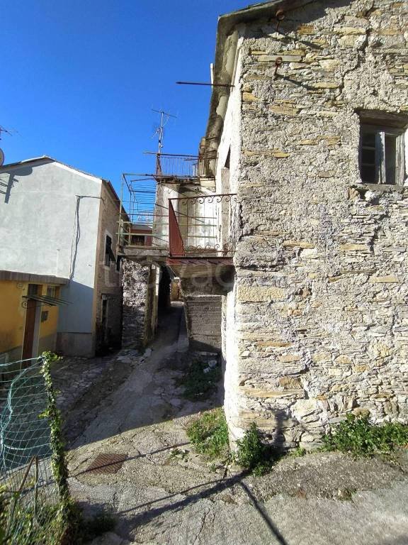 locale commerciale in vendita a Sori in zona Levà