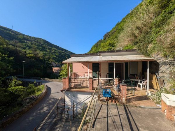 casa indipendente in vendita a Sori