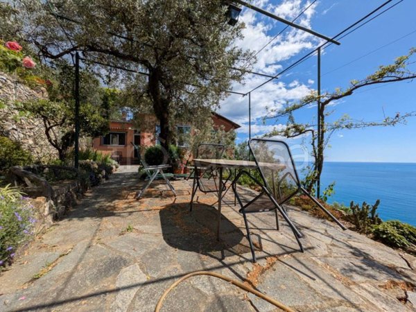 casa indipendente in vendita a Sori