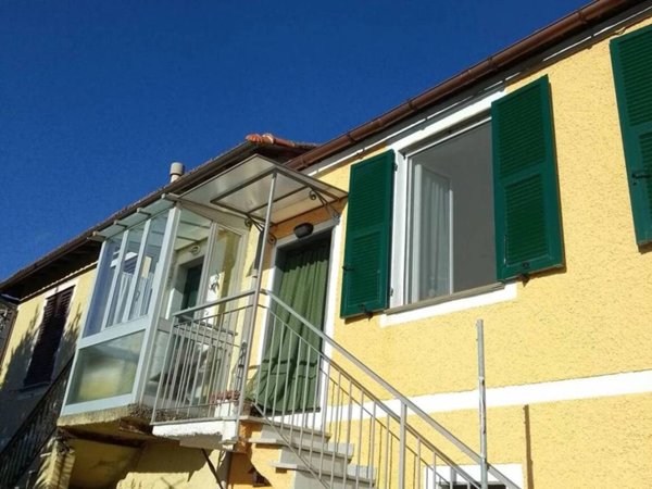 casa indipendente in vendita a Sori in zona Canepa