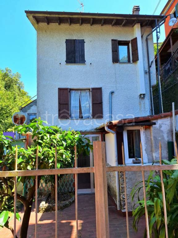 casa indipendente in vendita a Sori