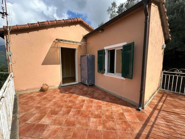 casa indipendente in vendita a Sori in zona San Bartolomeo