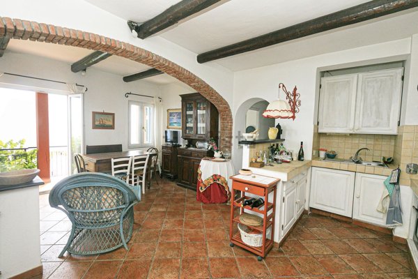 casa indipendente in vendita a Sori