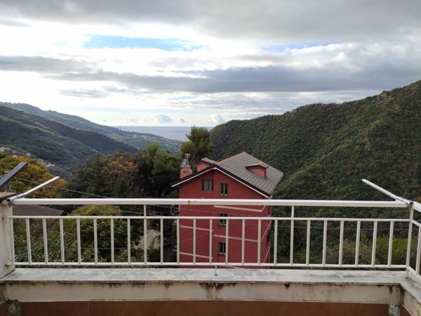 casa indipendente in vendita a Sori in zona Canepa