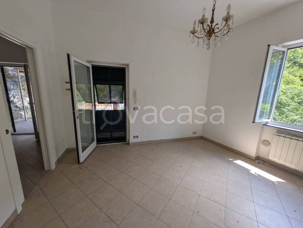 casa indipendente in vendita a Sori in zona Lago
