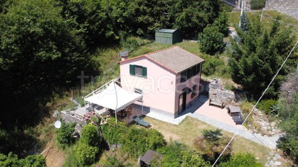 casa indipendente in vendita a Sori