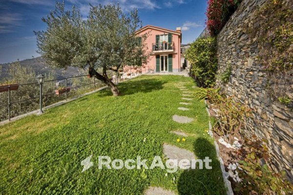 appartamento in vendita a Sori in zona San Bartolomeo