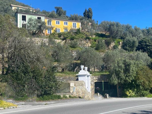 casa indipendente in vendita a Sori