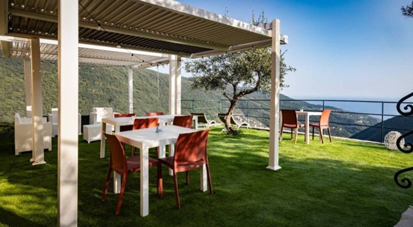 negozio in vendita a Sori