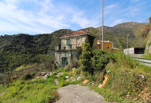 casa indipendente in vendita a Sori in zona Sussisa