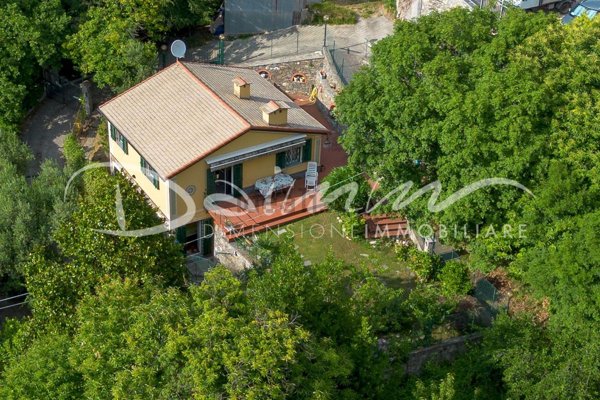 appartamento in vendita a Sori in zona Sussisa