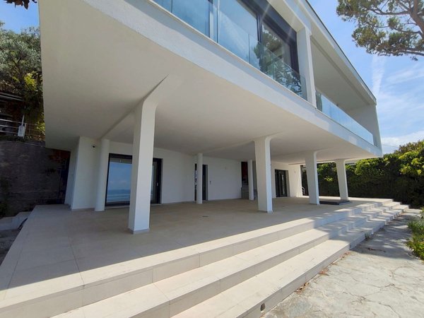casa indipendente in vendita a Sori
