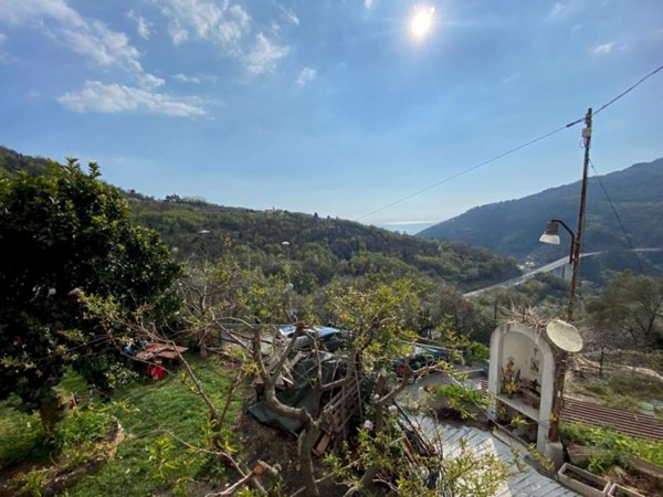 appartamento in vendita a Sori in zona San Bartolomeo