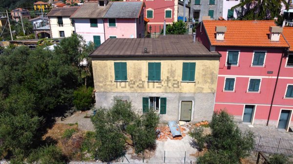 casa indipendente in vendita a Sori