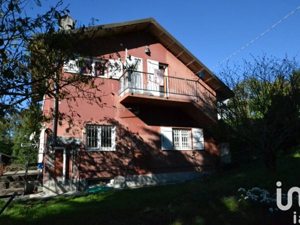 casa indipendente in vendita a Tiglieto