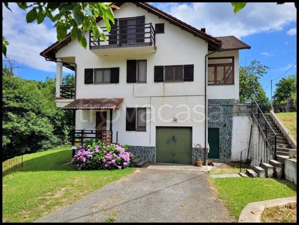 casa indipendente in vendita a Tiglieto