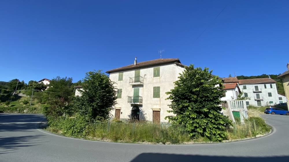 appartamento in vendita a Tiglieto