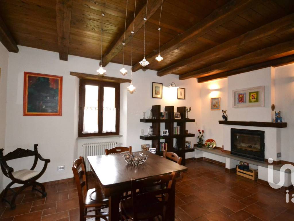 casa indipendente in vendita a Tiglieto in zona Casavecchia