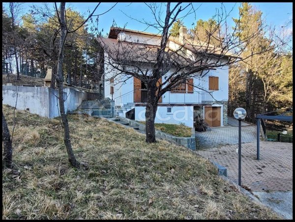 casa indipendente in vendita a Tiglieto in zona Acquabuona