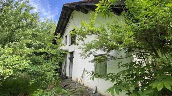 casa indipendente in vendita a Tiglieto
