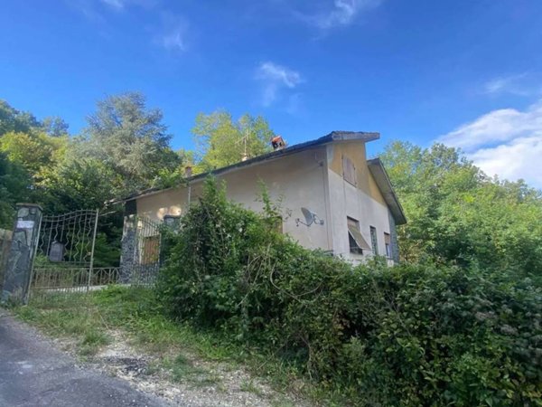 appartamento in vendita a Tiglieto