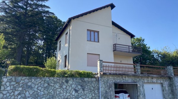 casa indipendente in vendita a Tiglieto