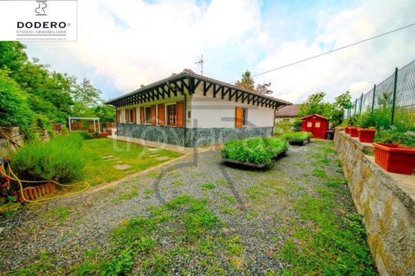 casa indipendente in vendita a Tiglieto in zona Casavecchia