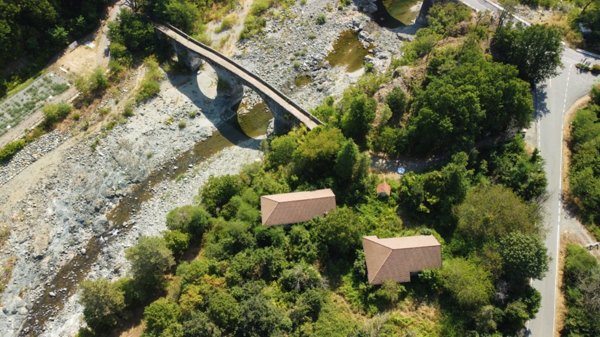 casa indipendente in vendita a Tiglieto