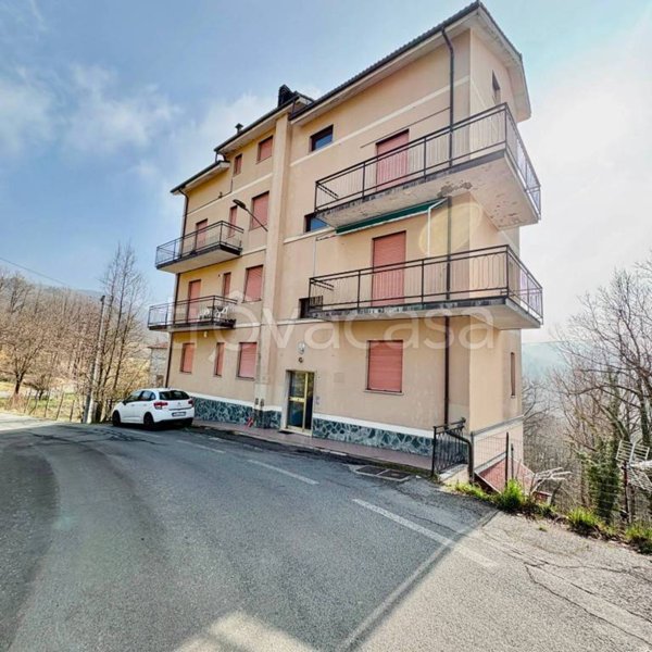 appartamento in vendita a Tiglieto