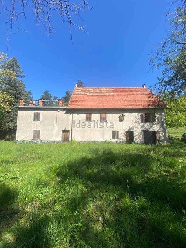 casa indipendente in vendita a Tiglieto