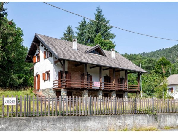 casa indipendente in vendita a Tiglieto