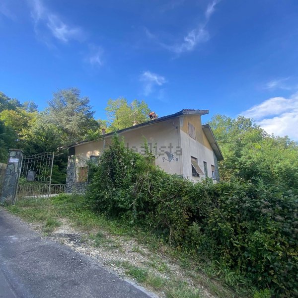appartamento in vendita a Tiglieto in zona Casavecchia