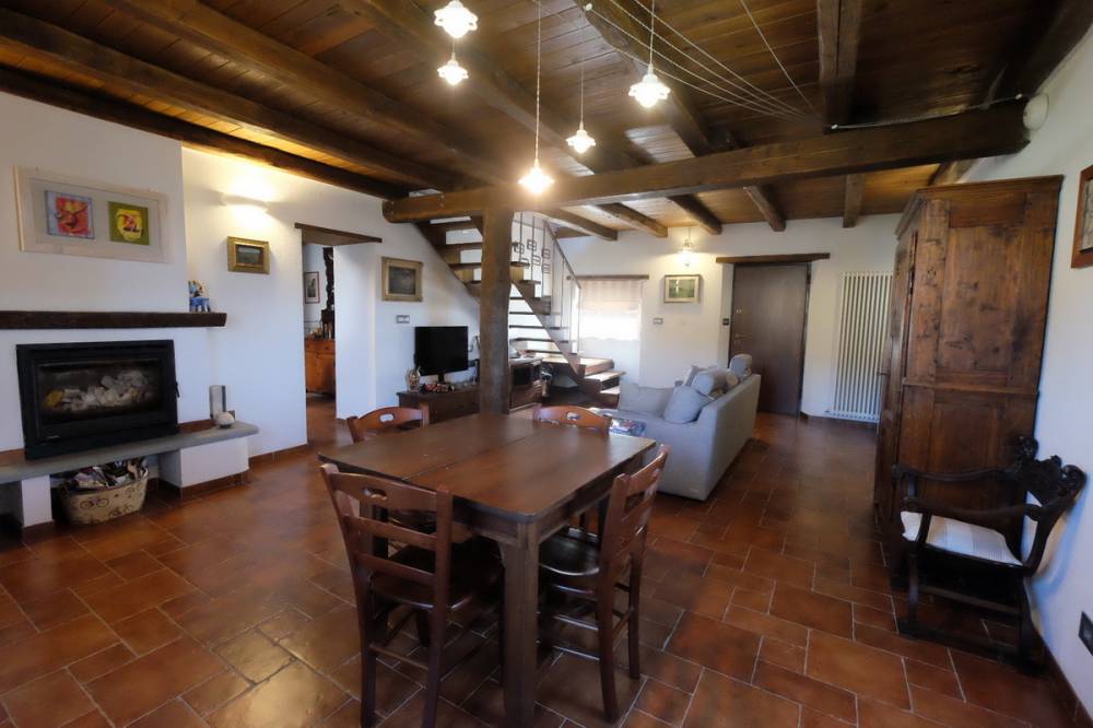 casa indipendente in vendita a Tiglieto in zona Casavecchia