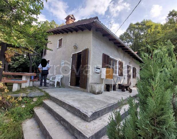casa indipendente in vendita a Tiglieto in zona Casavecchia