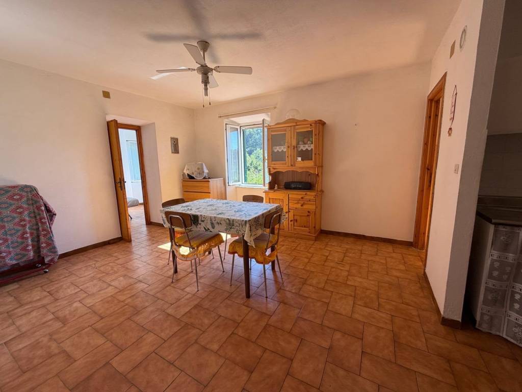 appartamento in vendita a Tiglieto in zona Casavecchia