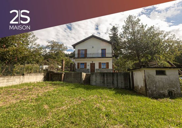 casa indipendente in vendita a Torriglia in zona Casaleggio