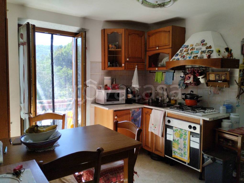 appartamento in vendita a Torriglia