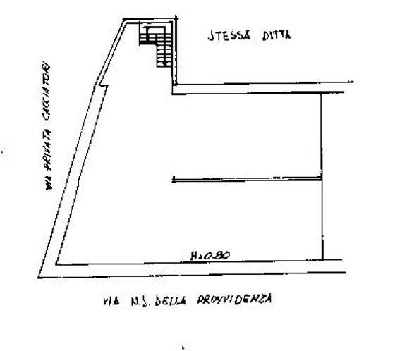 locale di sgombero in vendita a Torriglia