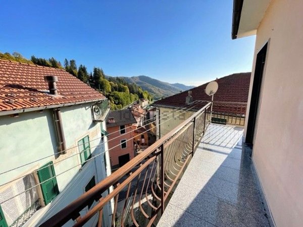 appartamento in vendita a Torriglia in zona Casaleggio