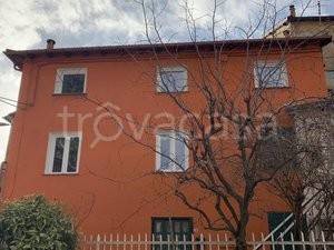 casa indipendente in vendita a Torriglia