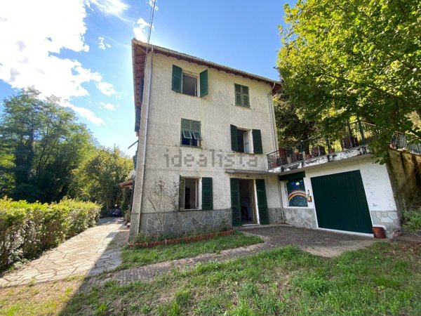 casa semindipendente in vendita a Torriglia in zona Siginella